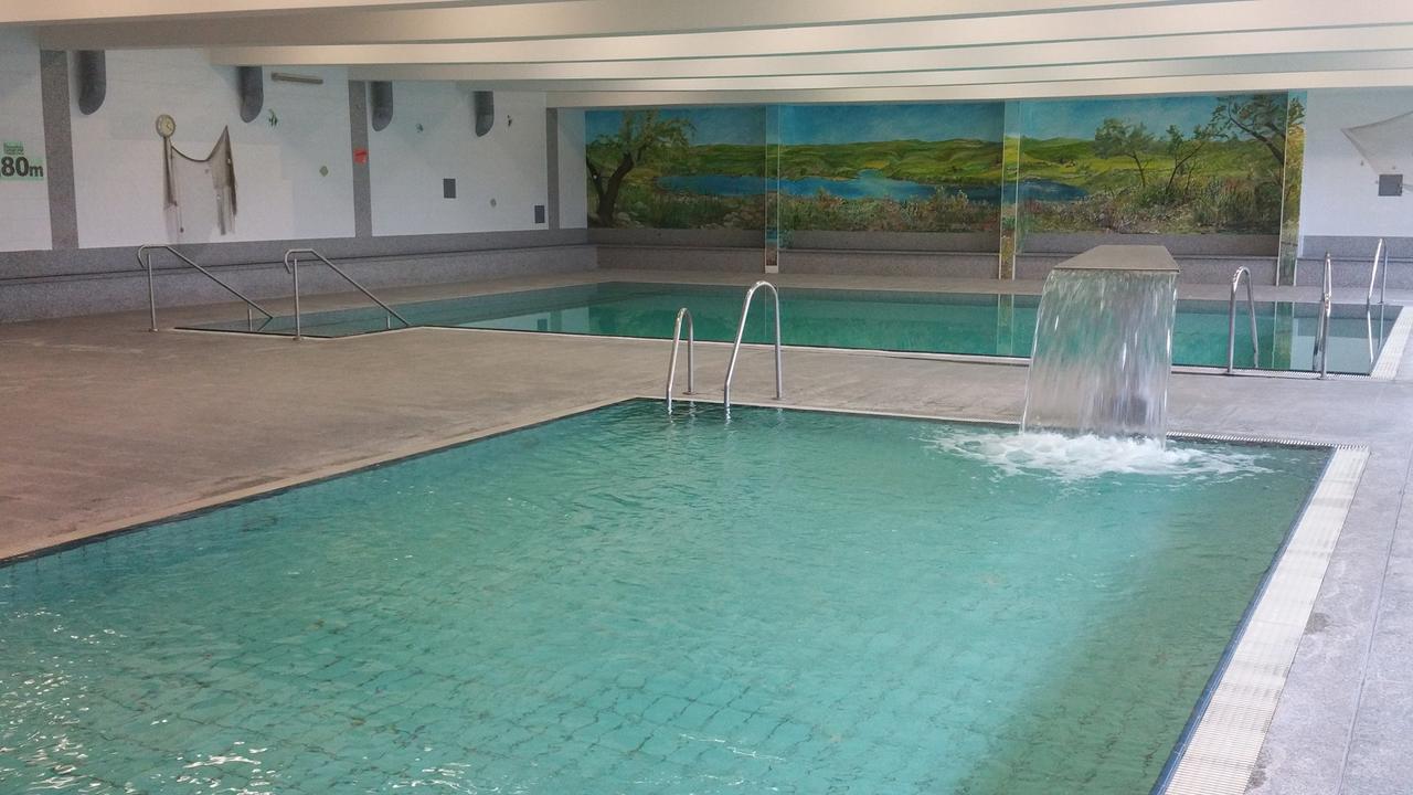 Hotel Reuterhof Reuterstadt Stavenhagen ภายนอก รูปภาพ